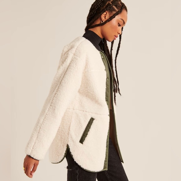 Sherpa Liner Jacket - Picture 2 of 9